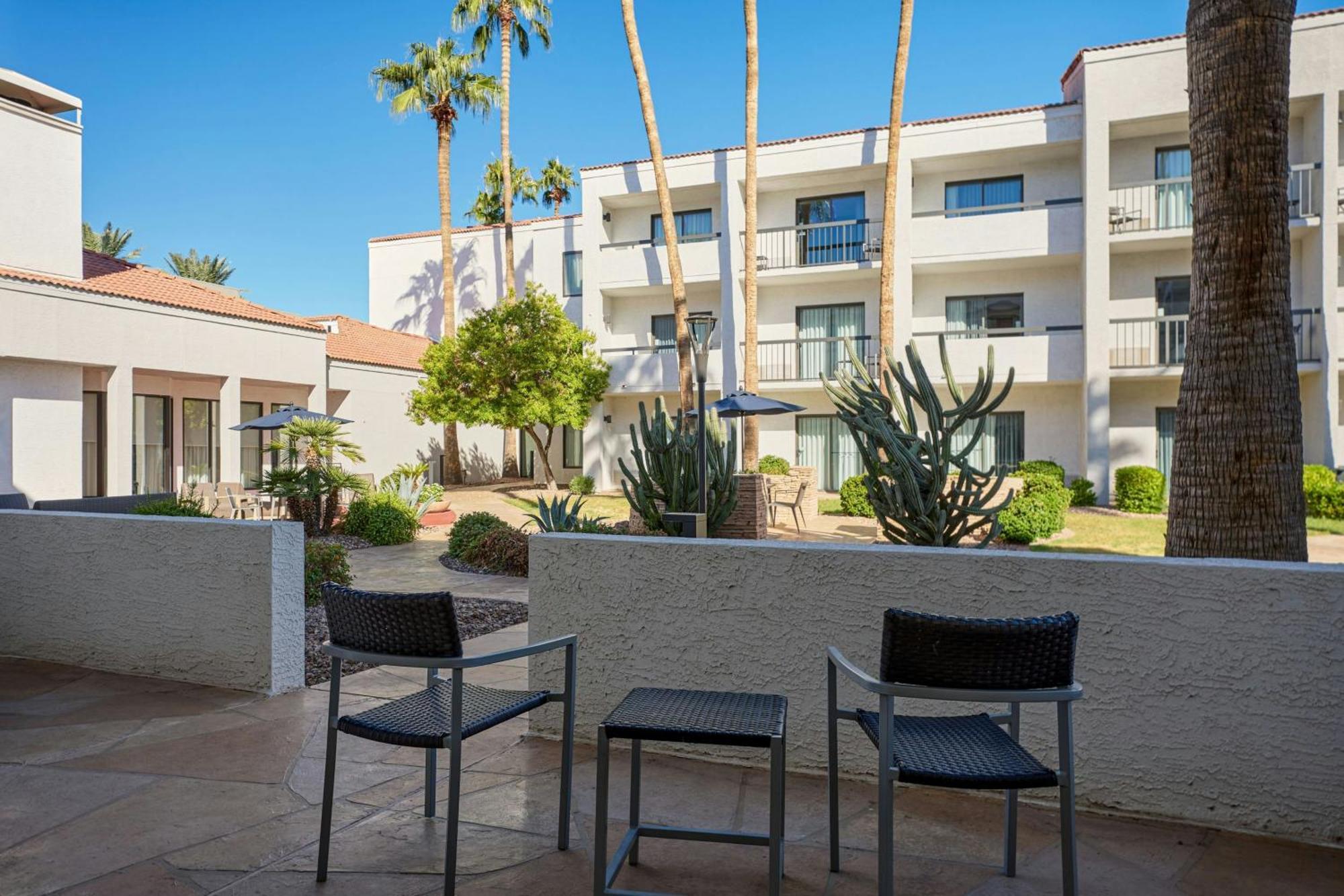 Courtyard By Marriott Phoenix North Dış mekan fotoğraf